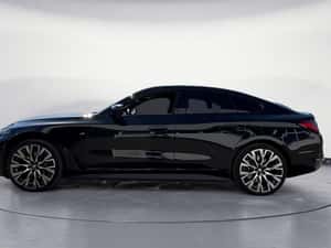 BMW i4 Berlină 286 CP, 13.281 km, 2023 — miniatura 3