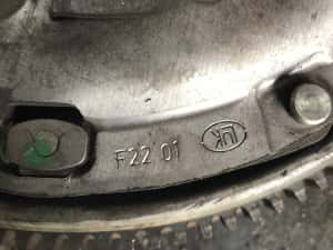 Kit ambreiaj Volanta masa dubla  Placa disc Vw Passat B6 jetta 1.9 BKC  105 cp 77 kw TDI Audi a4 BKE  85 kw 116 cp Vw Passat Avb 101 cp  74 kw — miniatura 2