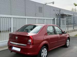 Dacia Logan “LAUREAT” 1.6MPI 90CP cu doar 78.000KM PROPRIETAR IMPECABILA ! — miniatura 3