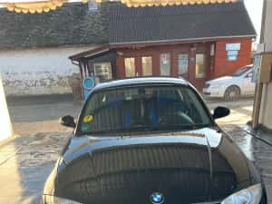 Vand Bmw Seria 1 116 2008 Benzina 1600 cmc Neavariata — miniatura 1