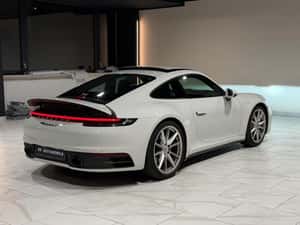 Porsche 911 2.981 cm³ 450 CP — miniatura 4