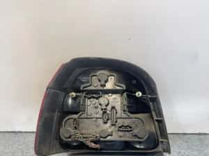 Lampa / Tripla stop dreapta pe aripa Volkswagen VW Golf 1996 — miniatura 2