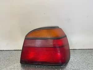 Lampa / Tripla stop dreapta pe aripa Volkswagen VW Golf 1996 — miniatura 7