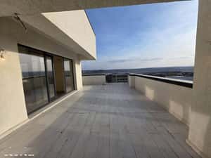 Apartament cu 3 camere de vanzare tip penthouse, Valea Lupului — miniatura 2