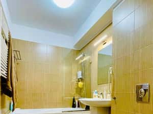 2 camere, spatios cu vedere lac, in complex rezidential pe malul lac — miniatura 5