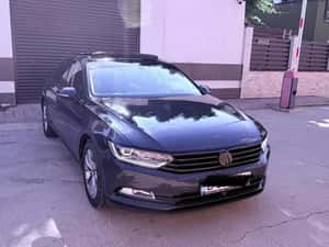 Volkswagen Passat Automată 150 HP Diesel — miniatura 2