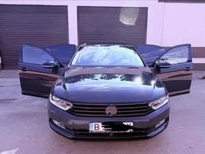 Volkswagen Passat Automată 150 HP Diesel — miniatura 7