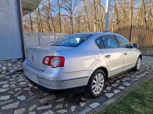 VW Passat 2.0 Diesel — miniatura 4