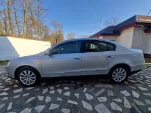 VW Passat 2.0 Diesel — miniatura 8