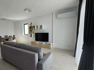 Închiriez Apartament 3 camere -0 Comision- Cartier Rezidențial Vest — miniatura 4