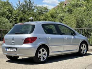 Peugeot 307 - 2.0 hdi - 2004 — miniatura 4