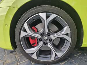 Skoda Octavia 2.0 TSI 265 CP DSG RS — miniatura 4