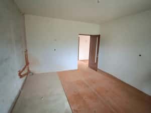 Repozitionare pret -Casă P+M nefinisată Goranu,Calea Bucuresti 127 A Râmnicu-Vâlcea , acces rapid — miniatura 2
