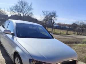 Vand Audi A4 B8 2010 — miniatura 9