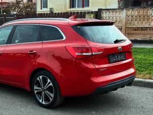 Kia Ceed GT / Euro6 / Bord digital / Navigatie / Senzori / Jante — miniatura 10