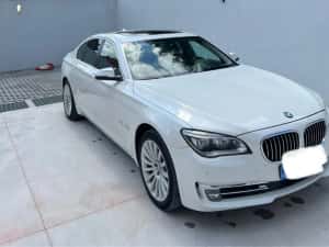 BMW Seria 740 xdrive-2014 — miniatura 9