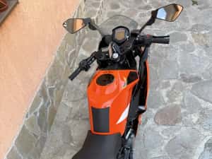 Ktm Rc 125cc ABS 2019 Categorie A1 — miniatura 7