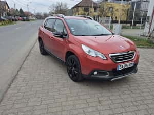 Peugeot 2008 1,2 i Anul 2016/(5.600Euro)6...214000 Km — miniatura 9
