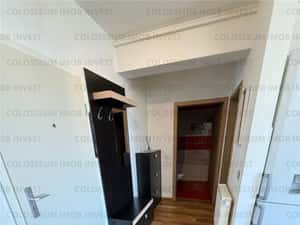 Tractorul zona Coresi apartament 2 camere mobilat utilat,parcare,boxa — miniatura 5