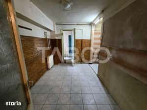 Apartament decomandat 4 camere 4 balcoane 2 bai etaj 1 Central Sibiu — miniatura 5