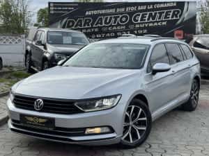 VW PASSAT B8 AN 2016 IMPORT ITALIA STARE TEHNICA ESTETICA 10++ Ceasuri digitale Navigatie Mare FaruriFull Led Piele Scaune Electrice Distronic Senzori — miniatura 3