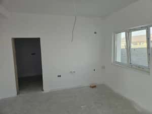 PROPRIETAR !!Vând duplex despărțit prin camera tehnica — miniatura 4