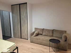 Garsoniera renovata total de inchiriat in Titan — miniatura 3