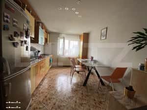 Apartament 2 camere decomandat, mobilat, parcare – Ștefan cel Mare