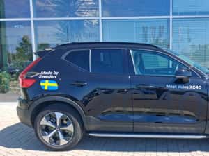 Volvo XC40 Plus Dark Automată 163 HP Benzină — miniatura 5