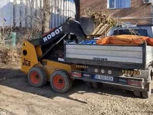 Bobcat si Mini excavator  inchiriez — miniatura 8