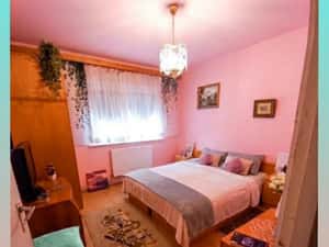 Caut colegă apartament decomandat, Calea Dumbrăvii, 160 eur — miniatura 1