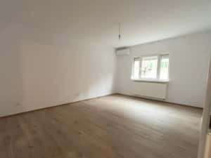 Apartament 2 Camere Decomandat Centrală Proprie Totul Nou Zona Soarelui Sud Plaza — miniatura 3