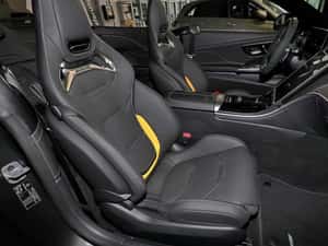 Mercedes-Benz CLE 53 AMG Cabrio - 2025, 15.934 km — miniatura 4