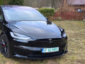 Tesla Model X Plaid — miniatura 2