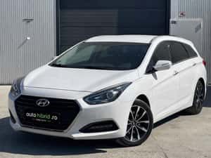 Hyundai i40 1.7 CRDi CW 7DCT ISG Supreme PackPlus — miniatura 1