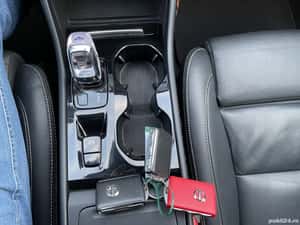 Vand Volvo Xc40 2019 Diesel 1900 cmc Neavariata — miniatura 4