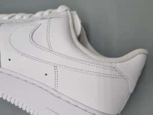 Nike Air Force 1 Triple White Premium — miniatura 3