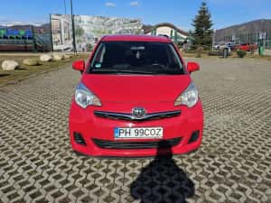 Toyota Verso S  Motor 1.4 Benzina Euro 5 Navigatie Mare 6 Trepte — miniatura 10