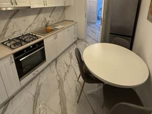 PRIMA INCHIRIERE - 2 CAMERE - 81 RESIDENCE - PARCARE SI BOXA INCLUSA — miniatura 4