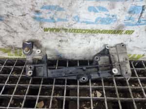 Suport motor 03G131159 2.0 crd BYL (ECL) Dodge Caliber 1 generation (2006 - 2012) — miniatura 2