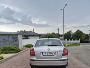 Vand skoda octavia 2..1.9 TDi — miniatura 3