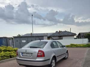 Vand skoda octavia 2..1.9 TDi — miniatura 4