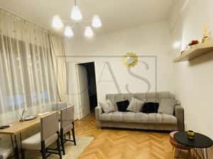 Apartament 2 camere | Calea Victoriei | vis-a-vis Gelateria La Romana — miniatura 1