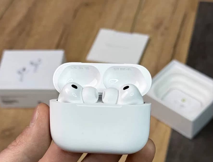 AirPods Pro 3 - Premium — fotografie 1 din 10