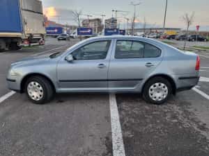 Skoda Octavia 2  1.6 mpi — miniatura 3