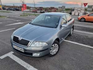 Skoda Octavia 2  1.6 mpi — miniatura 8