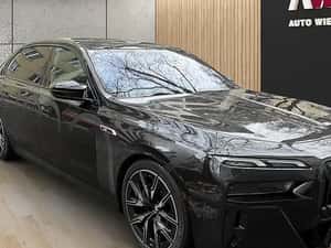 BMW M760 M760e xDrive Limousine Automată 381 HP Hibrid (B/E) — miniatura 5