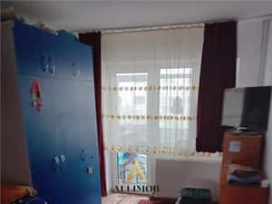 Apartament 3 camere in Targoviste, zona 1 Mai — miniatura 5