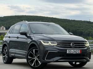 Volkswagen Tiguan R-LINE//FACELIFT//Matrix /Virtual cockpit/4motion 200 CP