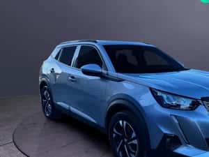 Peugeot 2008 ALLURE Diesel Full Options — miniatura 3
